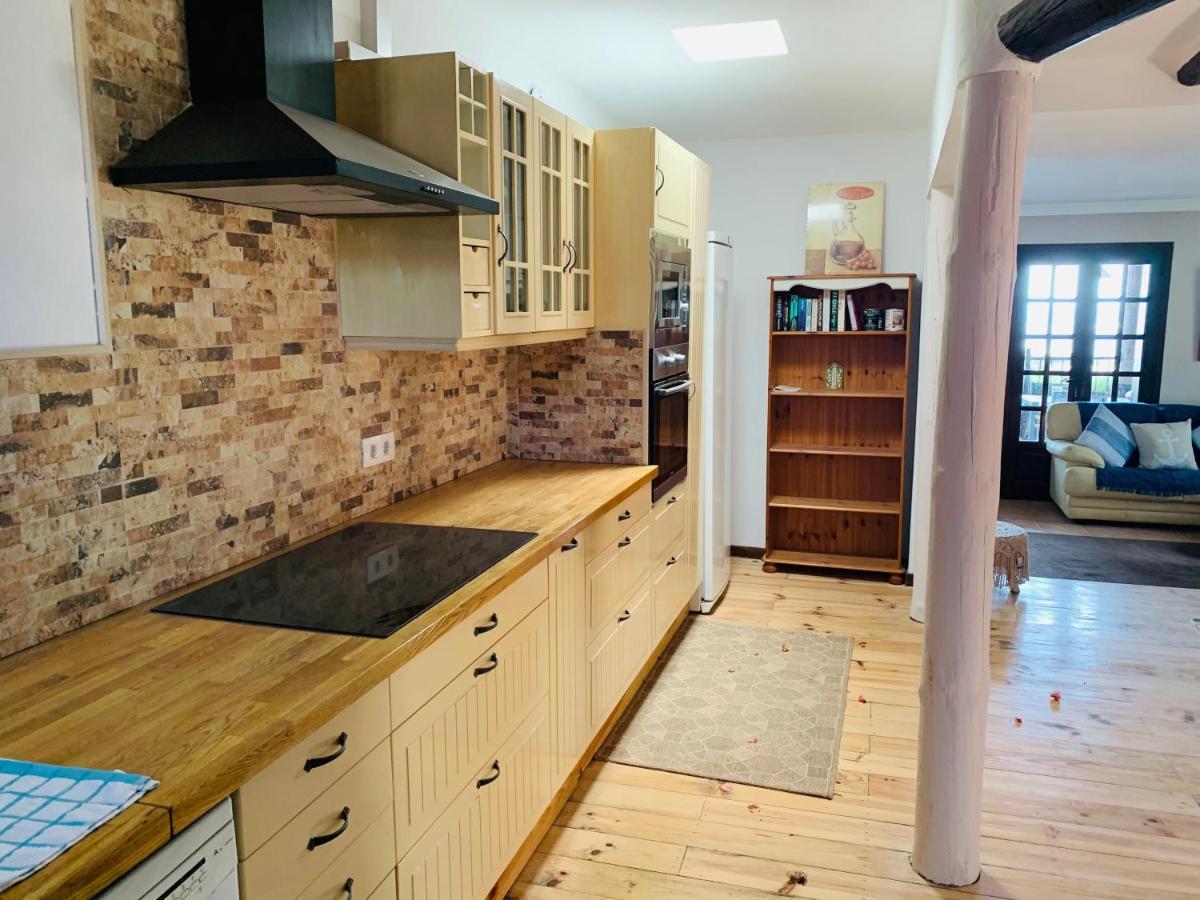 Beautiful 3-Bed Vacation House In Macher Екстер'єр фото